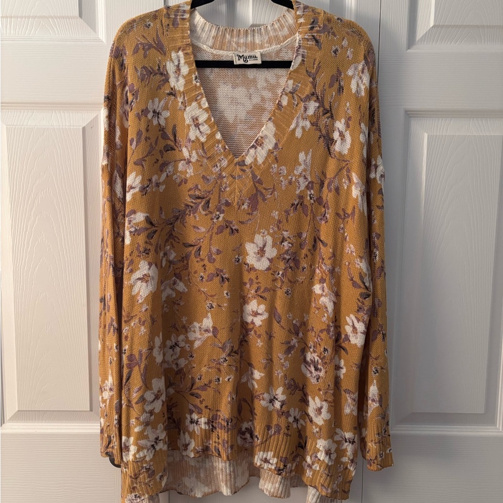 Show Me Your MuMu Gold and Purple Floral V-Neck Sweater